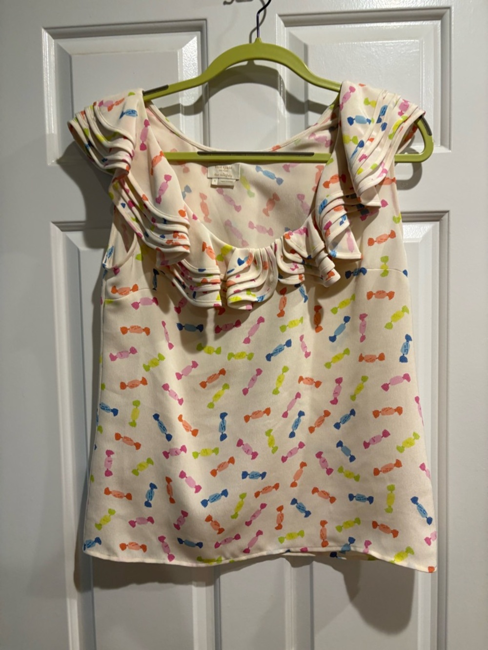 Kate Spade silk ruffled sleeveless blouse candy design cream sz S